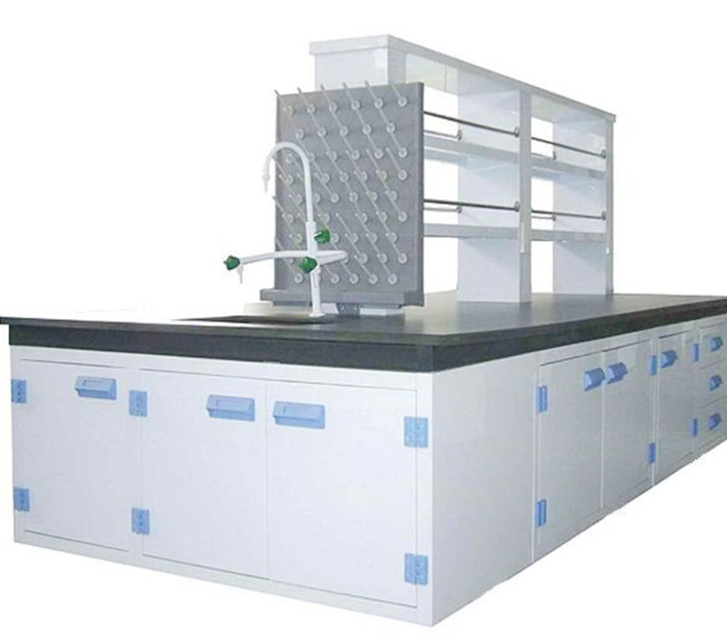 15255055824987.jpg PP中央實(shí)驗(yàn)臺.jpg